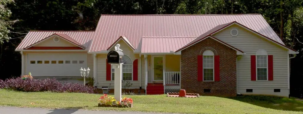 Metal Roof Sacramento - Alex Perez Roofing