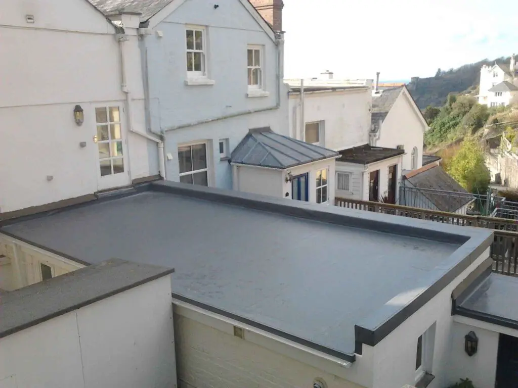 Flat Single Ply Roof - Alex Perez Roofing Sacramento